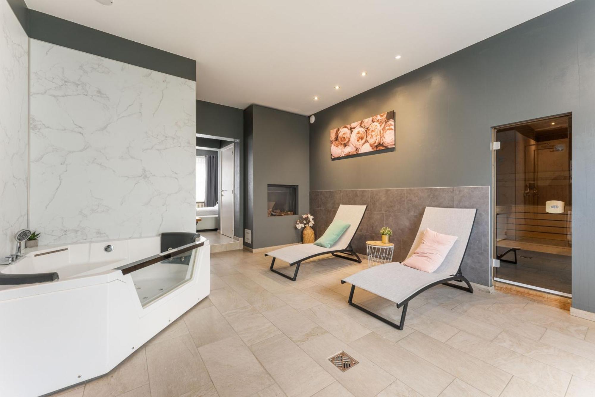 The Rose Suites Brugge Dış mekan fotoğraf